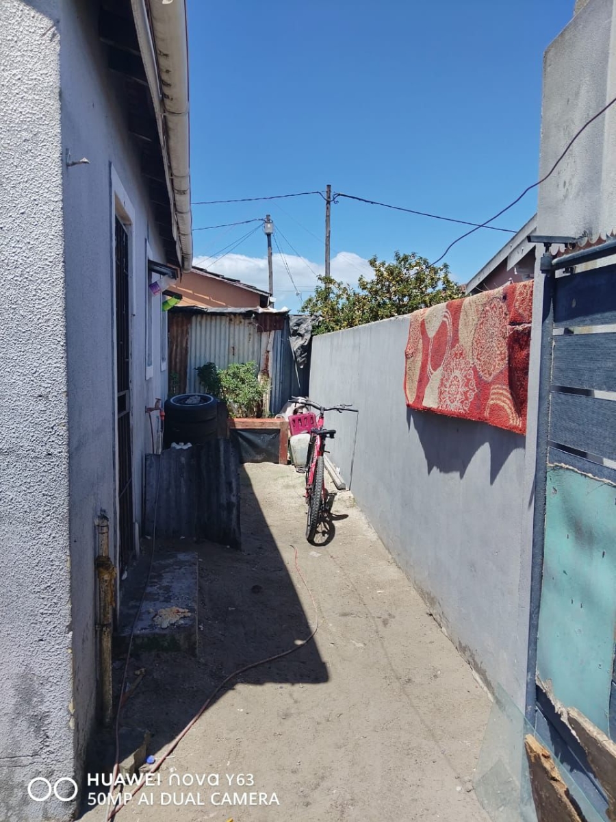 2 Bedroom Property for Sale in Khaya Western Cape